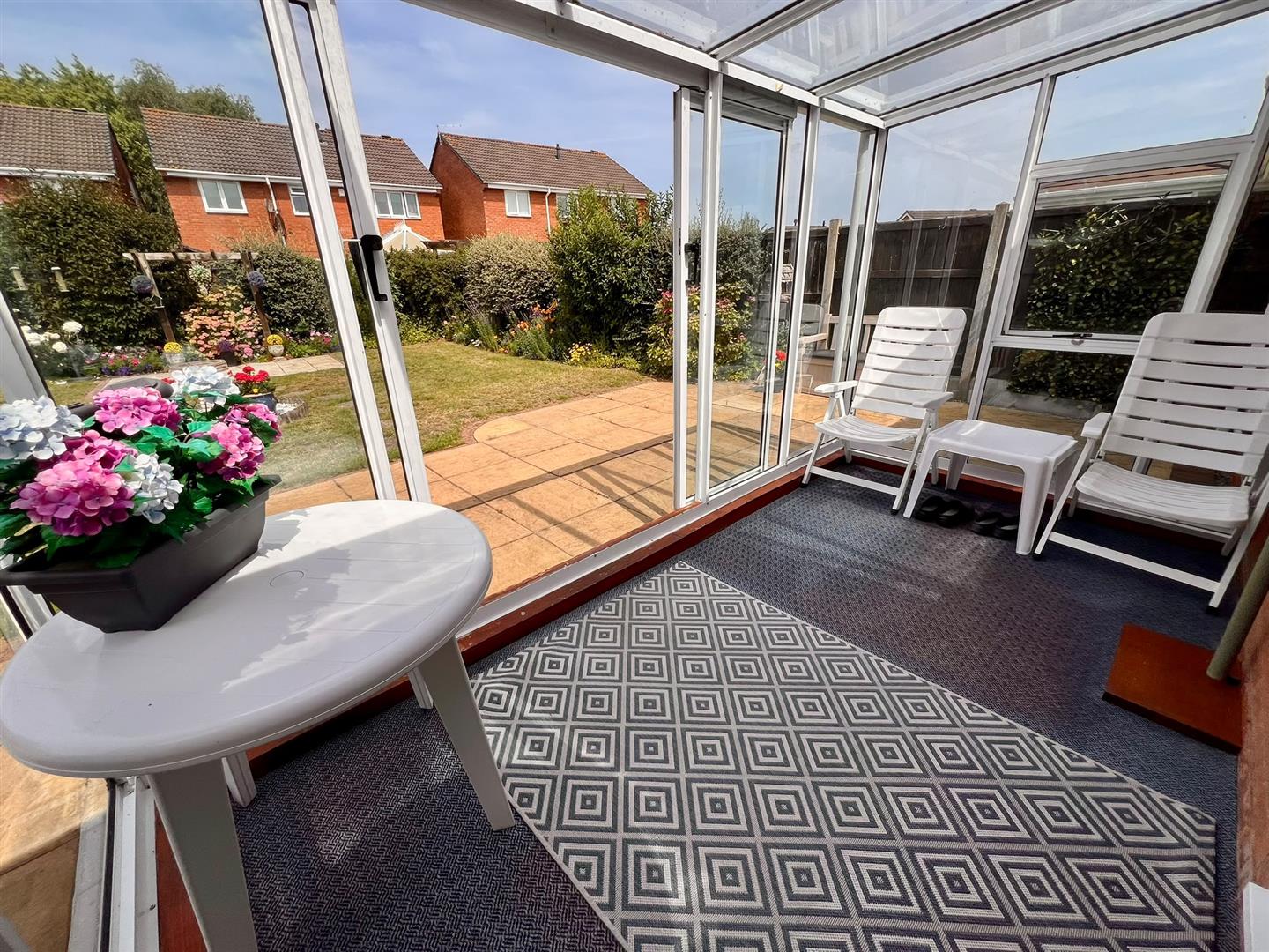 62 Kynaston Drive, Shrewsbury, SY4 5DE For Sale